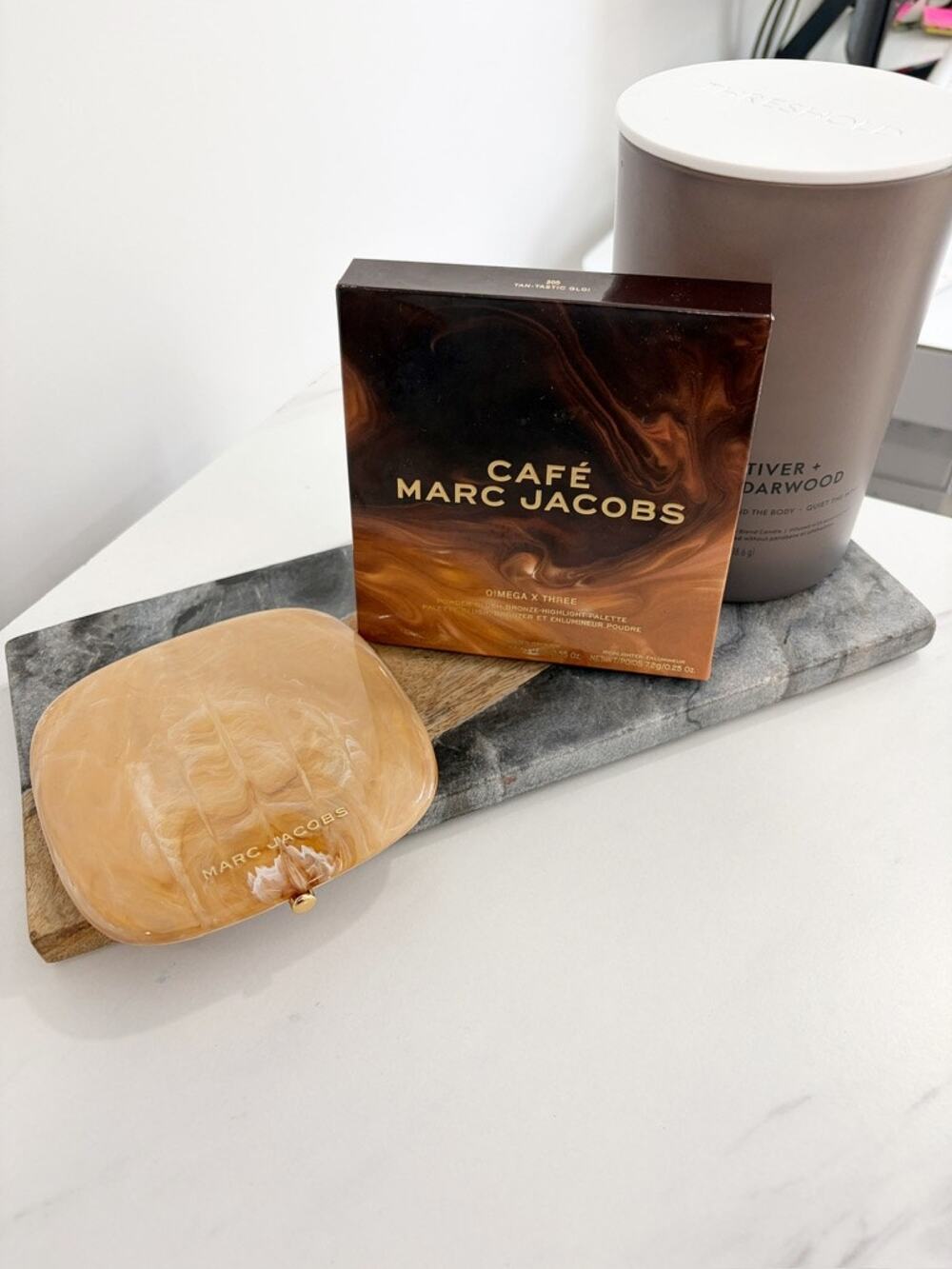 Marc Jacobs Omega x Three Powder Blush & Bronzer in 200 Tan-Tastic Glo!